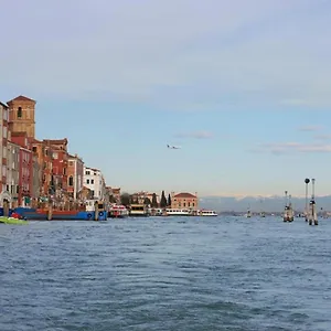  Apartment Ss Giovanni E Paolo By Wonderful Italy